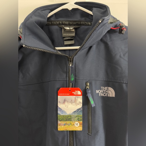 NWT North Face Men’s Hooded Jacket size Medium - Picture 2 of 5